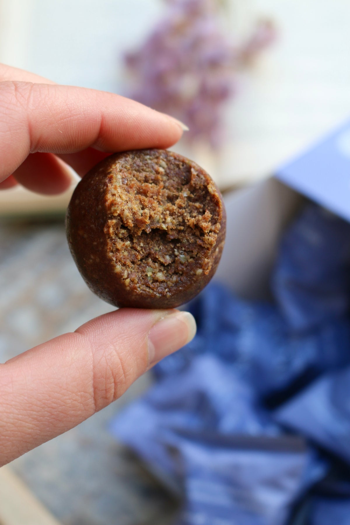 Full cycle Moon Seed Bites
